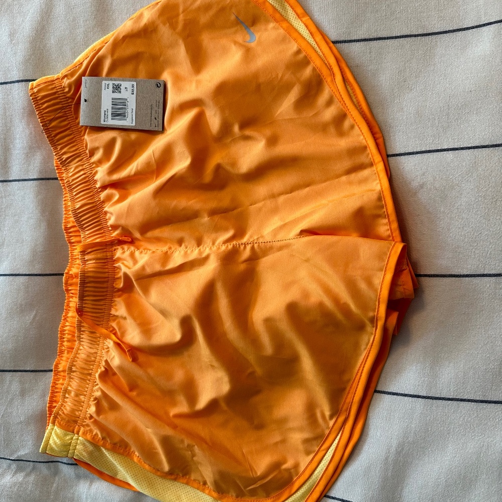 Nike Women's Tempo Running Shorts